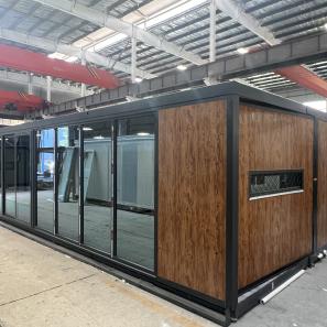 40FT Flat-top wood grain  Expandable house